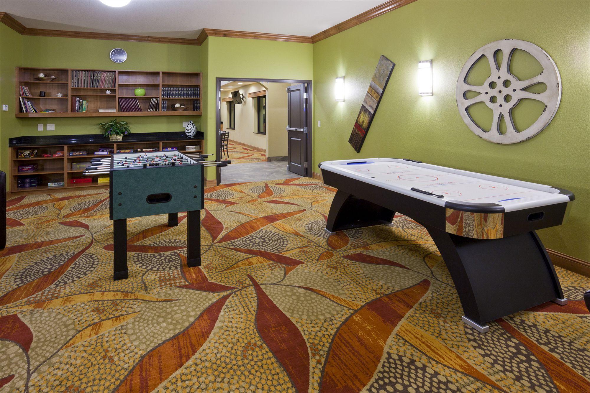 Grand Forks Lodge And Suites Luaran gambar